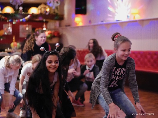 Adema Dance Center - Verjaardagsfeestje - Disco Dance Party